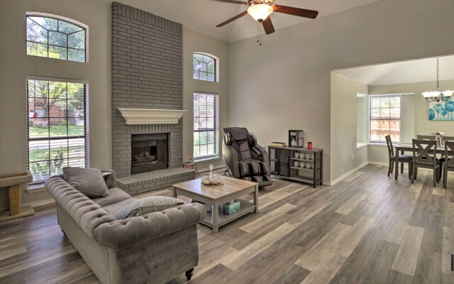 Convenient Allen Retreat, 2 Mi to Downtown!