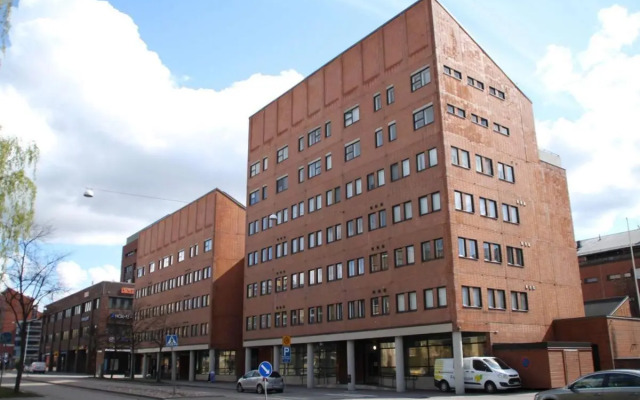 Quick & Easy Airport & City Centre Access