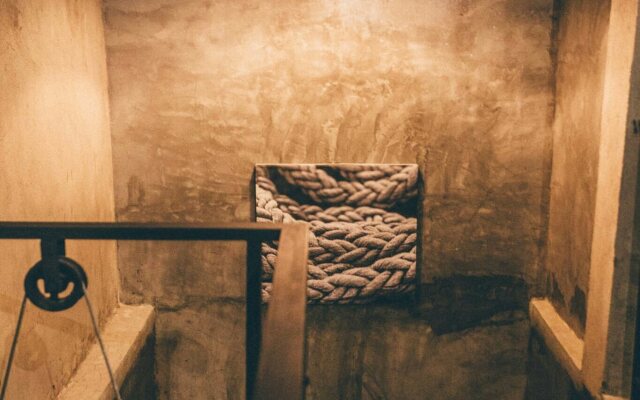 Pulley Hostel Hua Hin