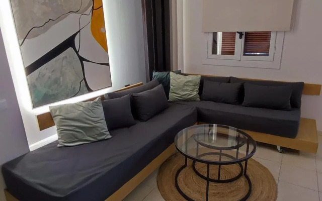 Niki Apartments