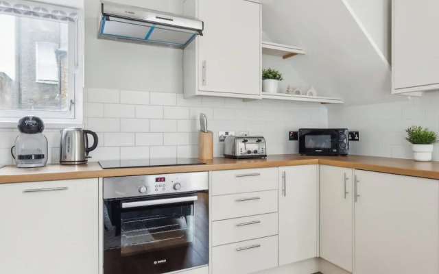 Westminster Charm - 2BR with Style