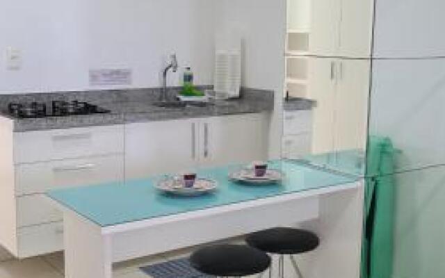 Laguna Beach Flat by AFT