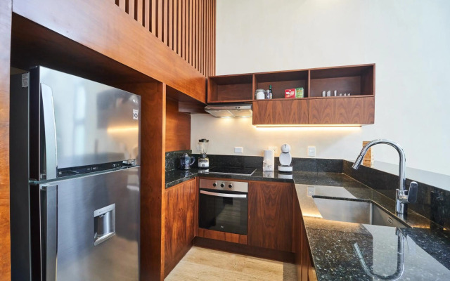 BV 230 Modern 2 BD Condo & private rooftop Jacuzzi