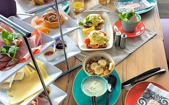 Cubo Sport & Art Hotel