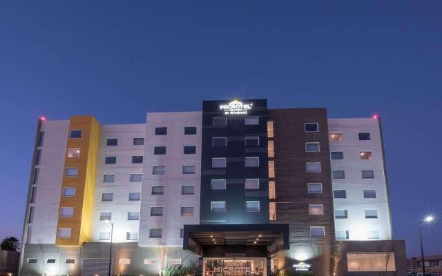 Microtel Inn & Suites by Wyndham Guadalajara Sur