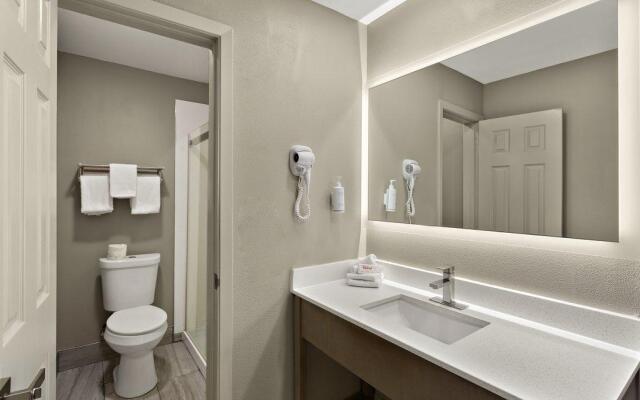 Red Roof Inn Redding