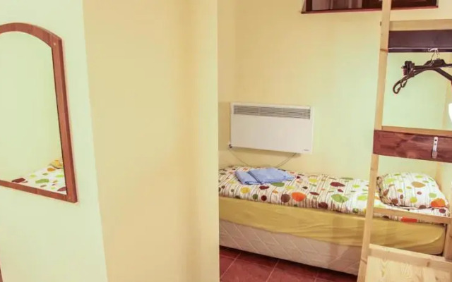 Basecamp 5 Hostel