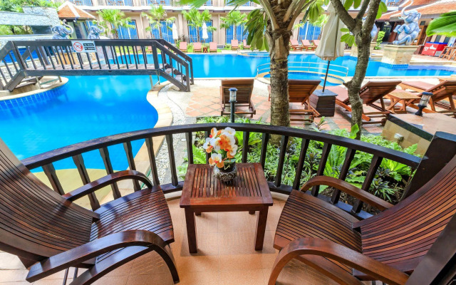 Nipa Resort