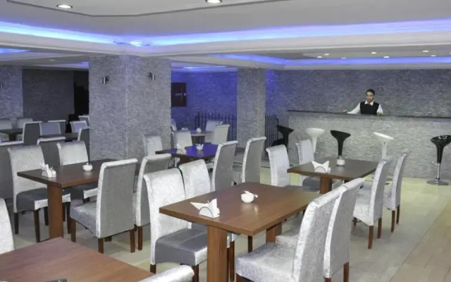 Grand Flas Otel