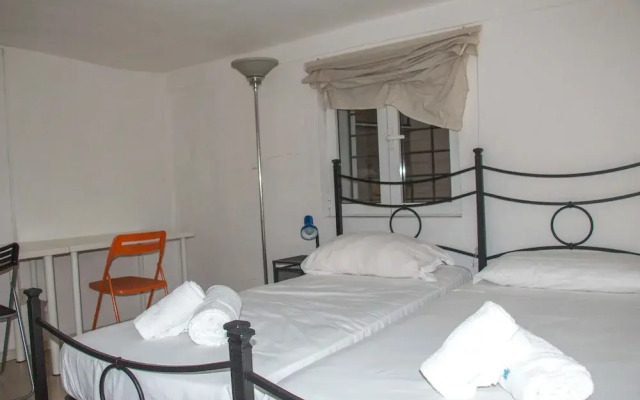 Full of Character Few Steps to Pitti Palace