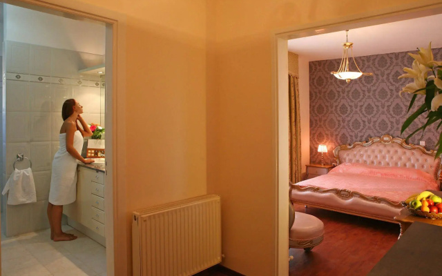 Elena Boutique Residence