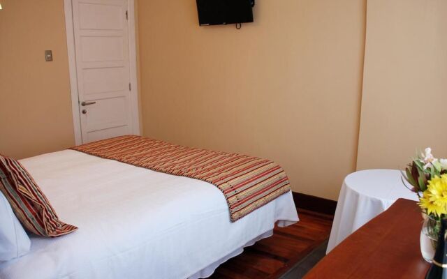 Oporto Hotel