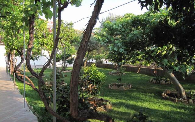 Apartments Blue - 200 m from sea