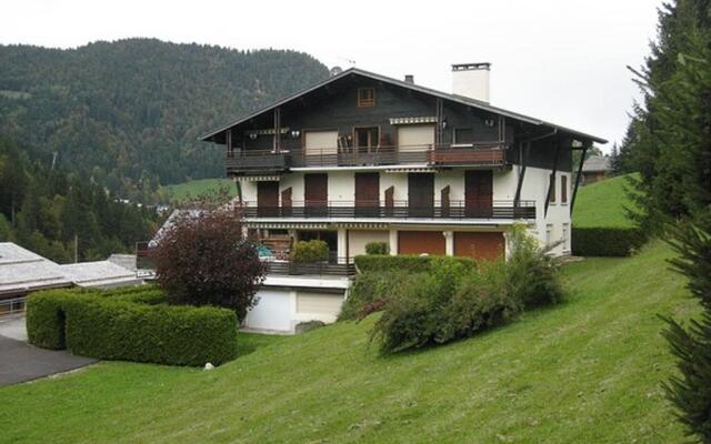 Appartement La Clusaz, 3 pièces, 6 personnes - FR-1-459-136