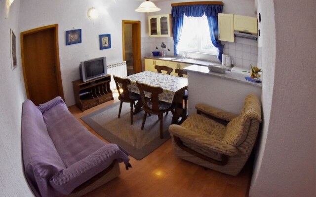 Olive Apartments