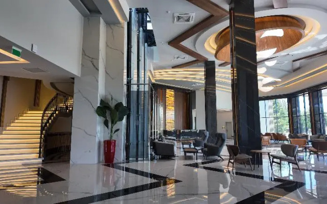 PALEMON Resort & Spa.