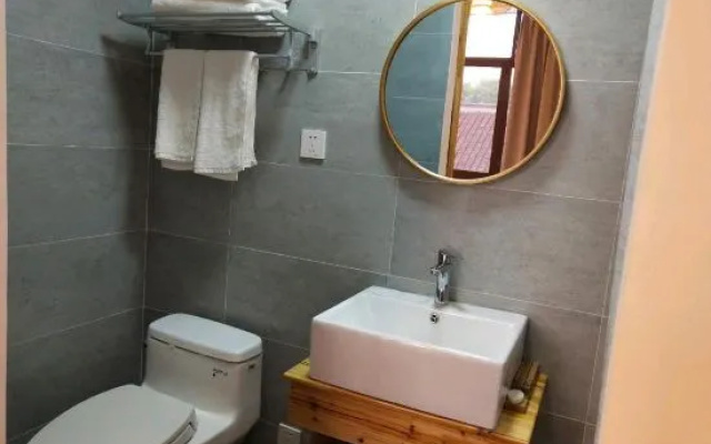 Shanghai Xiangyin Homestay – Bathroom – Shanghai