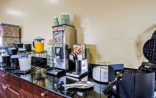 Econo Lodge Tonawanda