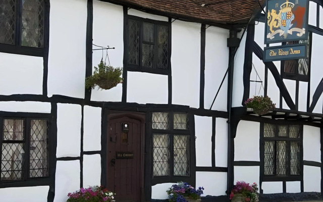 The Kings Arms Hotel