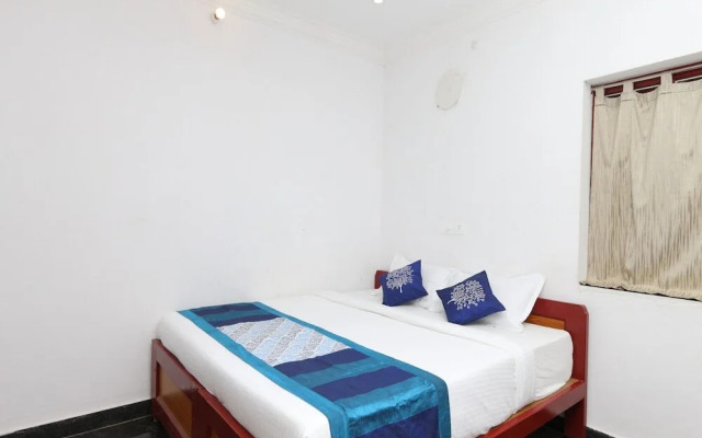 The Orient Hotel by OYO Rooms
