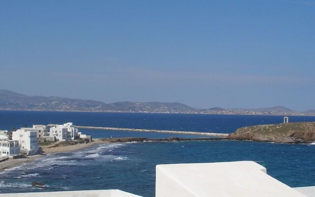 Innaxos Studios, Viewing Apollo Temple