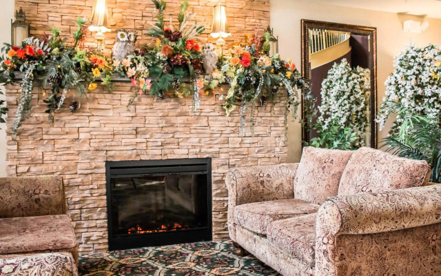 Comfort Suites Lake George