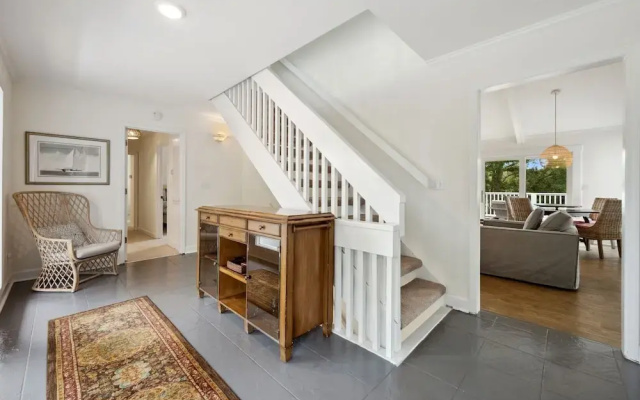 Hellenic Haven 6 Bedroom Home