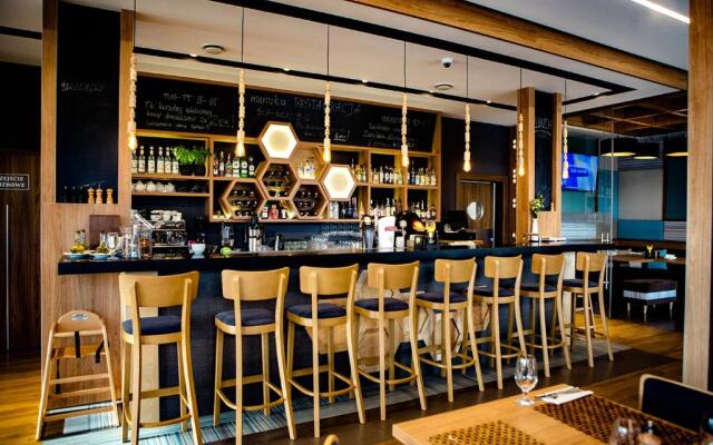 Bulwary Hotel Biznes