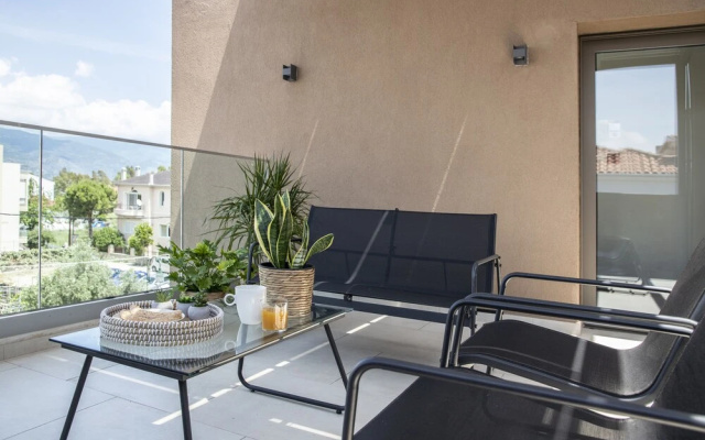 Salina SPA Villas - with PRIVATE ECO-POOL, SAUNA & Hot Tub