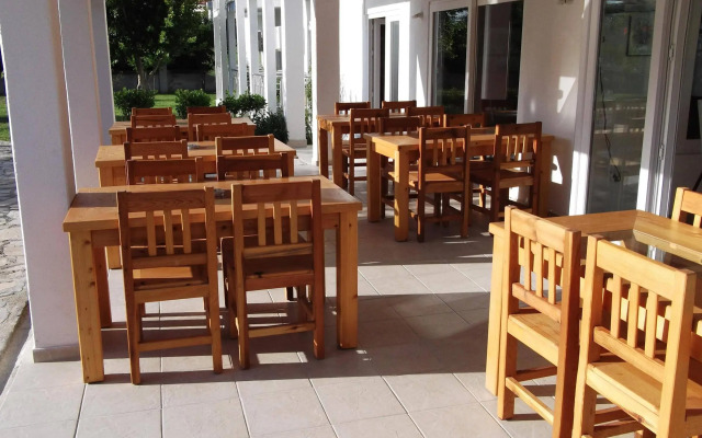 Yavuz Hotel