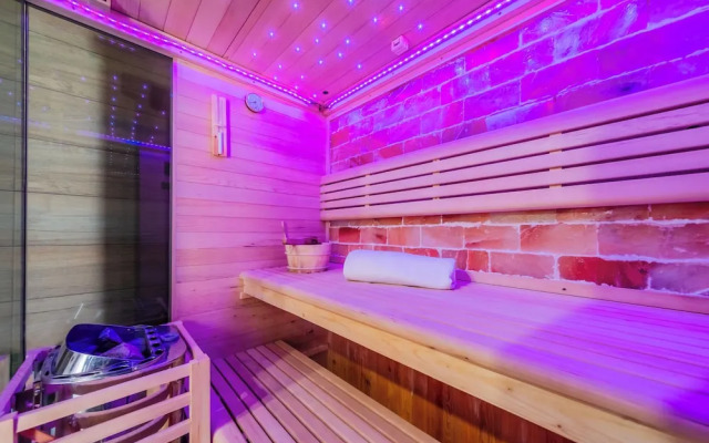 Countess House With Jacuzzi and Sauna