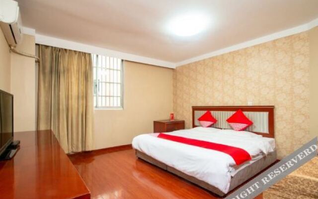 OYO plaza business hotel