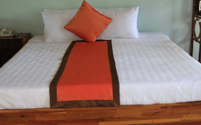 Waterside Resort  Spa Hoi An