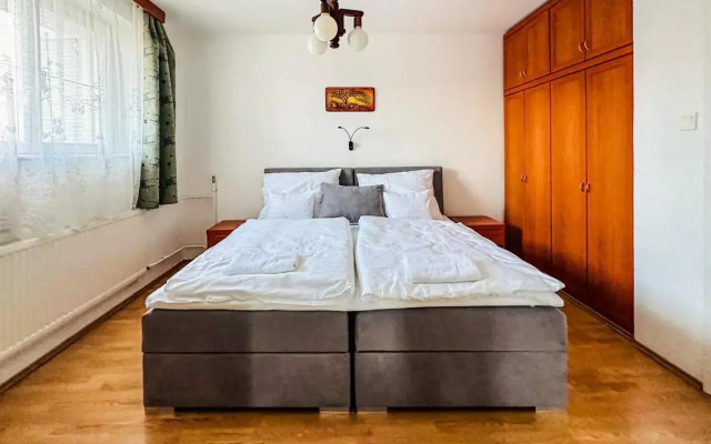 Villa Sederkyn Apartmanház