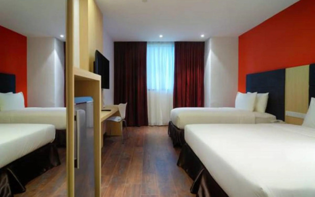 The Klagan Riverson Hotel & Residence