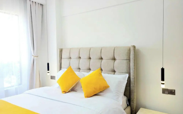 Luxurious Nairobi Condo With Rooftop Pool & Gym