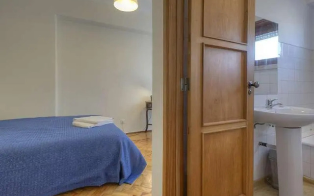 Santa Apolonia 7D - 6 Bedrooms