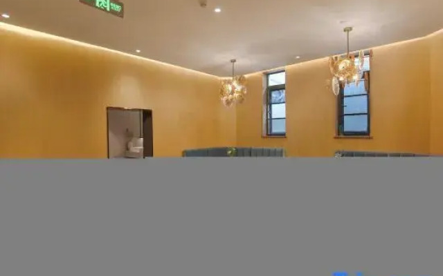 Orange Hotel (Beijing Yansha Liangma River)