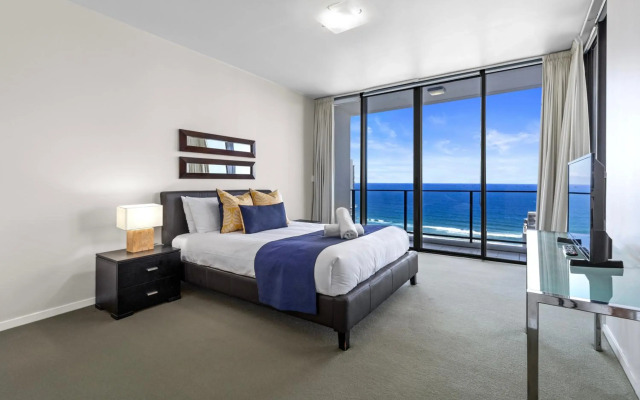 Ultra Broadbeach