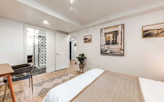 Majestic 3-Bedroom Designer Apartment