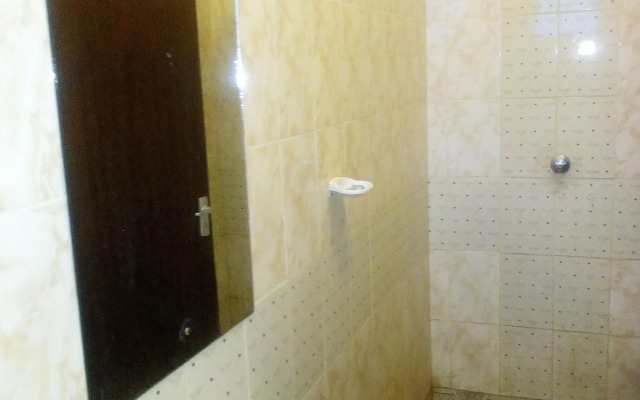 Kinondoni Diamond Hotel