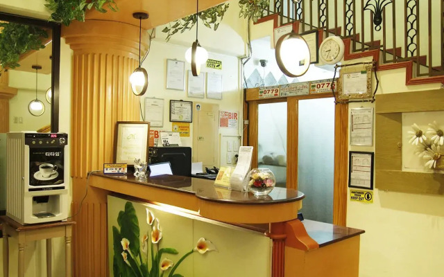 Catanduanes Midtown Inn