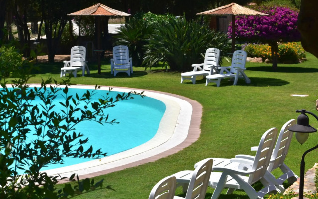 Hotel Su Giganti
