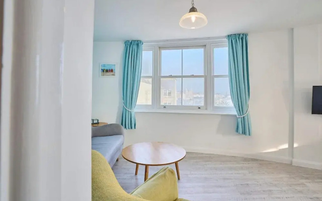 Host Stay Beachside Gallery