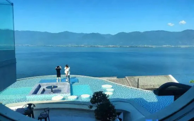 Dali Guiyue Shannabian Sea View Hotel