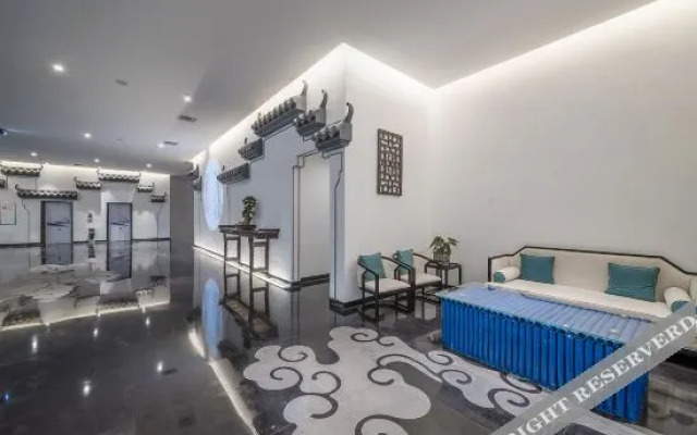 Yulin Dream Garden Courtyard Hotel