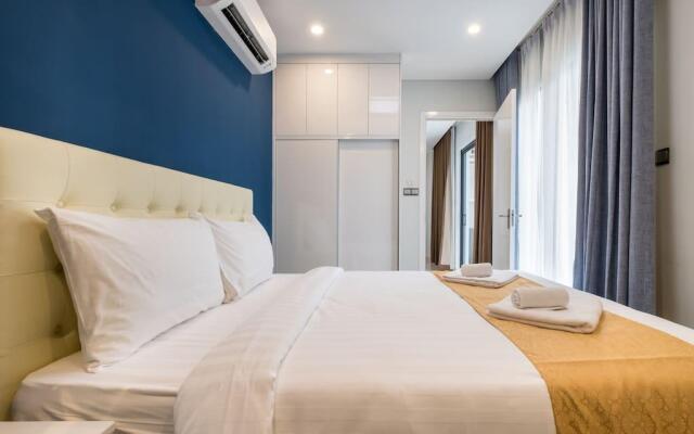 Diamond Twin Tower Condo And Office Centre