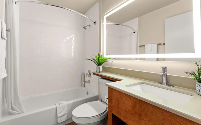 Good Nite Inn Fremont