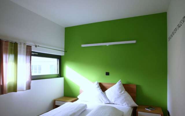 Holiday Apartment 3 Comfortable Vacation Home