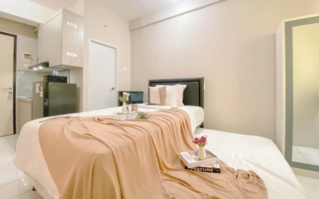 Cozy and Well Furnished Studio Grand Kamala Lagoon Apartment